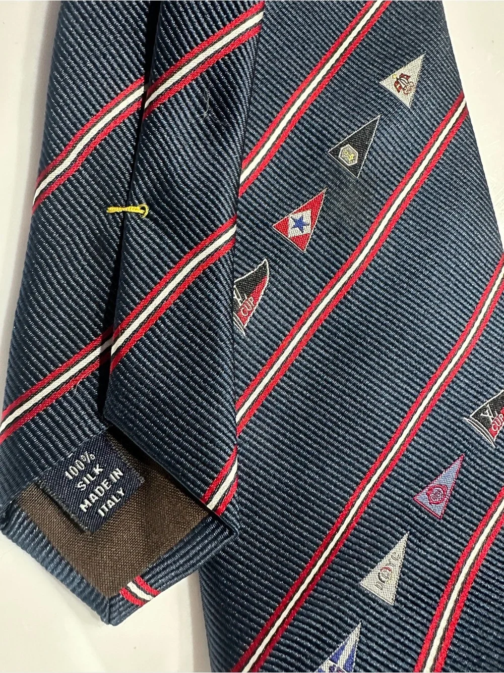 Louis Vuitton classic louis